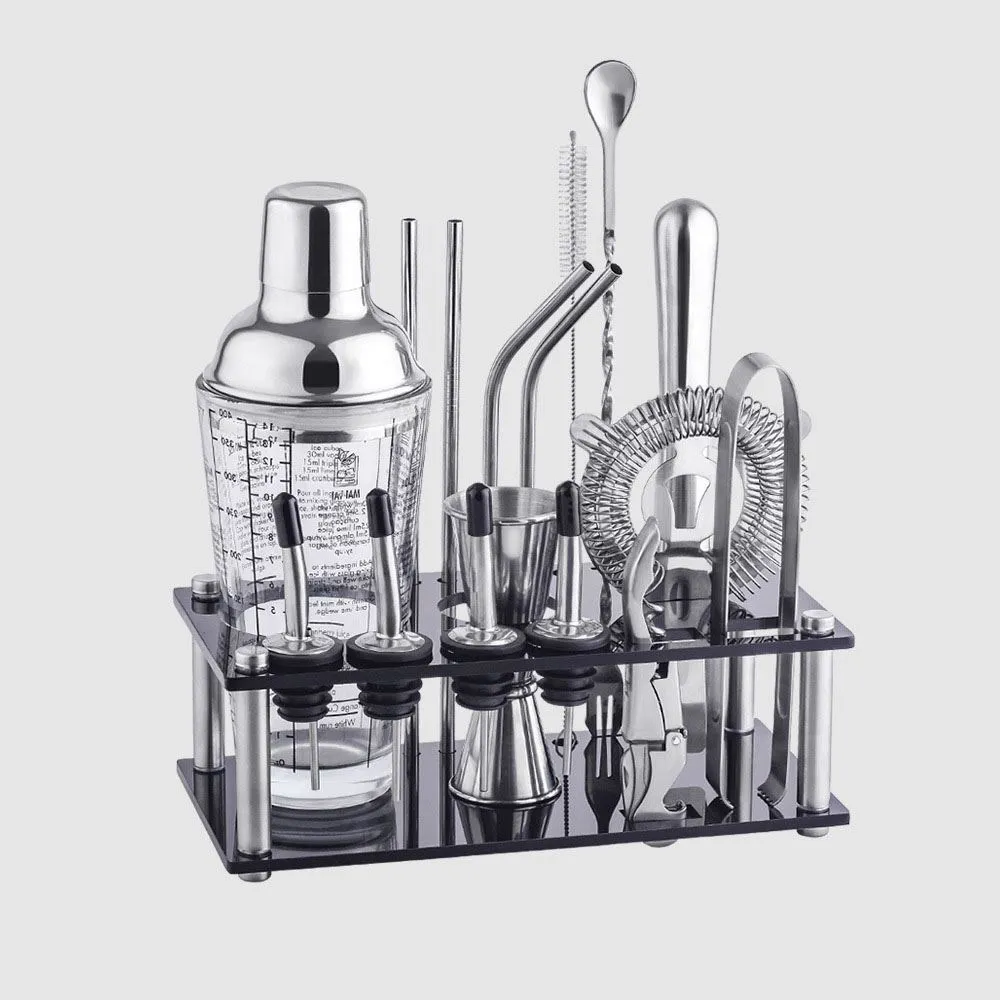 Cocktail making tools: Learn about several essential bartending tools